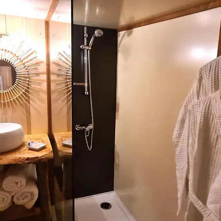 Campsite Les 7 Montagnes *