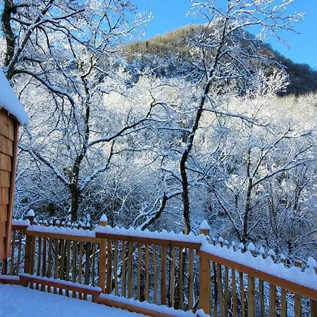 Les 7 Montagnes Parque de Campismo *