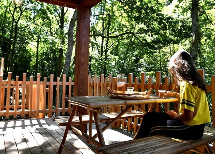 Les 7 Montagnes Parque de Campismo