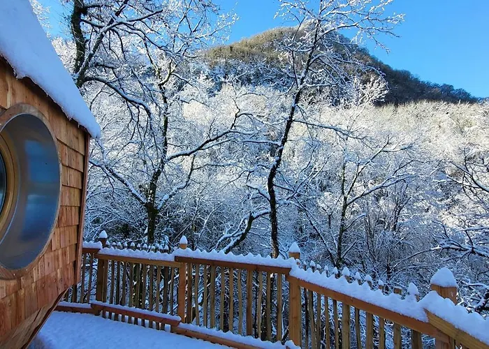 Les 7 Montagnes Parque de Campismo *